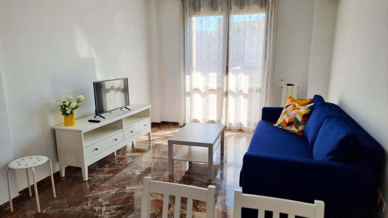 Apartamentos Zaragoza 3000 Bagian luar foto