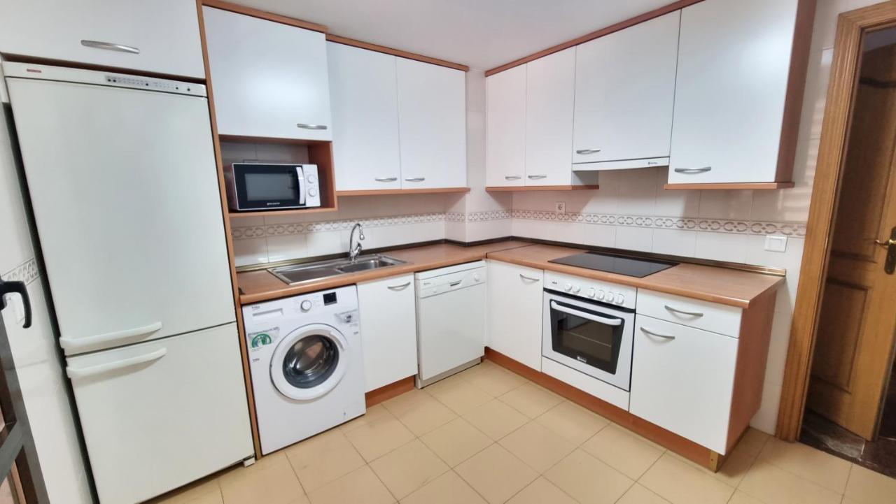 Apartamentos Zaragoza 3000 Bagian luar foto